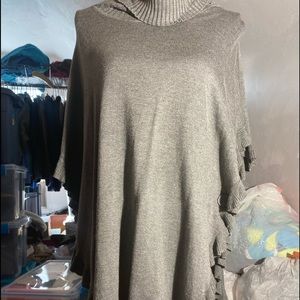 Turtleneck poncho